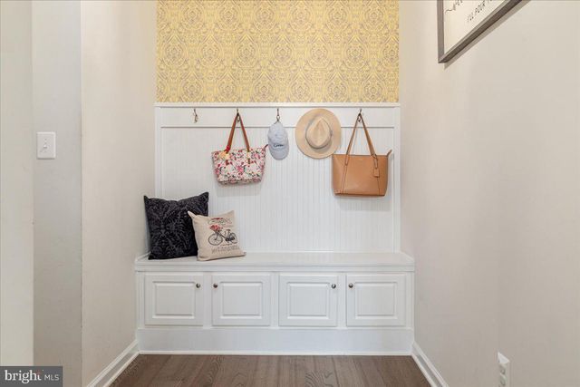 12222 CRANFORD DR, Woodbridge, VA 22192