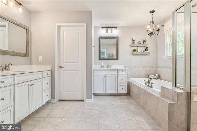 12222 CRANFORD DR, Woodbridge, VA 22192