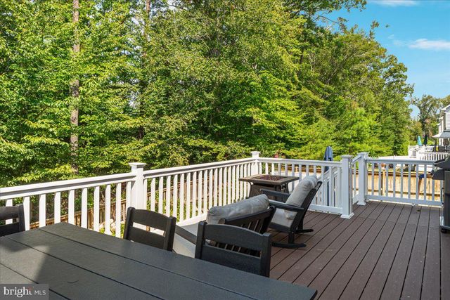 12222 CRANFORD DR, Woodbridge, VA 22192