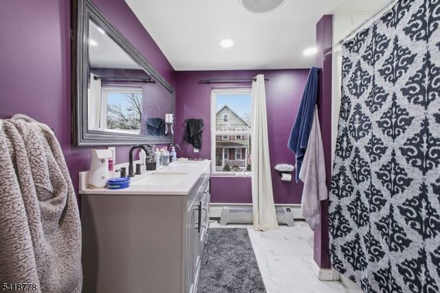 261 W Main St, Bound Brook Boro, NJ 08805