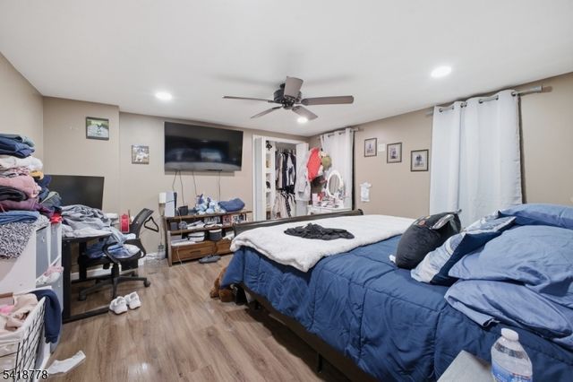 261 W Main St, Bound Brook Boro, NJ 08805