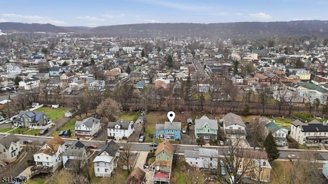 261 W Main St, Bound Brook Boro, NJ 08805