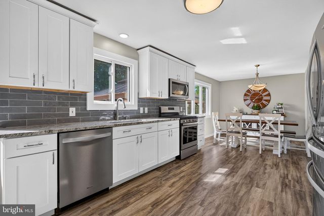 122 WOODBRIDGE RD, Marlton, NJ 08053