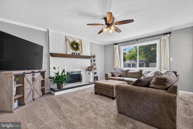 122 WOODBRIDGE RD, Marlton, NJ 08053