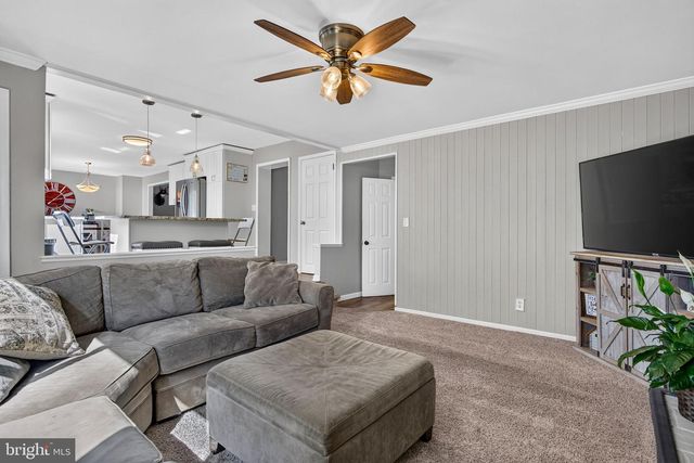 122 WOODBRIDGE RD, Marlton, NJ 08053
