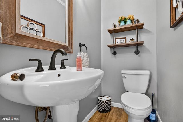 122 WOODBRIDGE RD, Marlton, NJ 08053