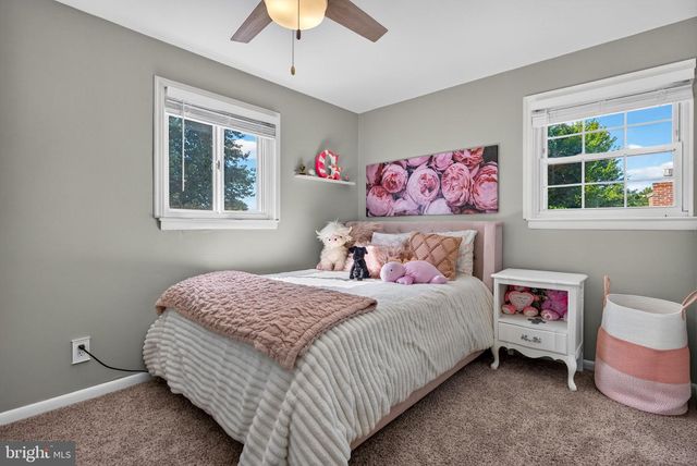 122 WOODBRIDGE RD, Marlton, NJ 08053