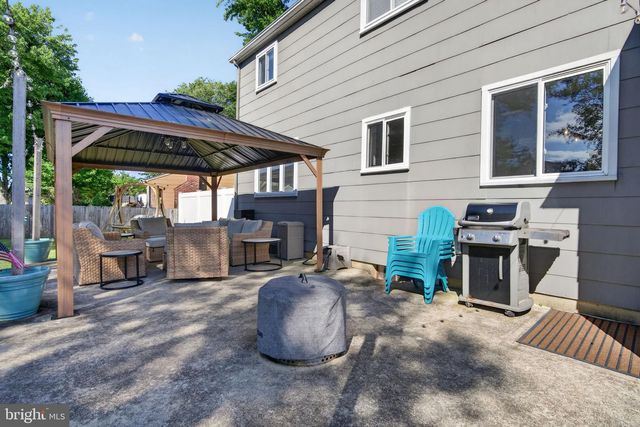 122 WOODBRIDGE RD, Marlton, NJ 08053