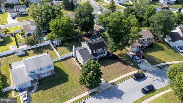 122 WOODBRIDGE RD, Marlton, NJ 08053