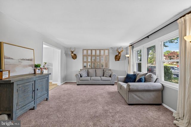 122 WOODBRIDGE RD, Marlton, NJ 08053