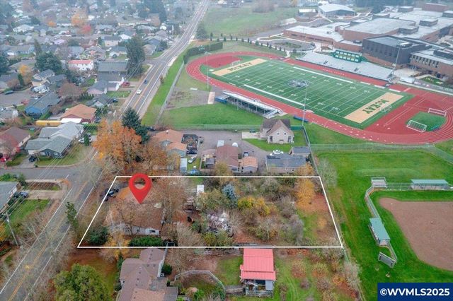 2515 Hollywood Dr NE, Salem, OR 97305