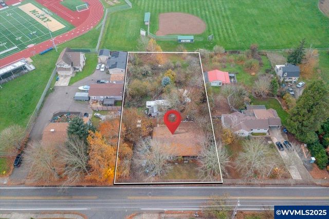 2515 Hollywood Dr NE, Salem, OR 97305