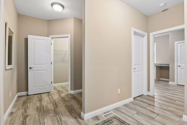 16571 Reeder Ridge, Eden Prairie, MN 55347