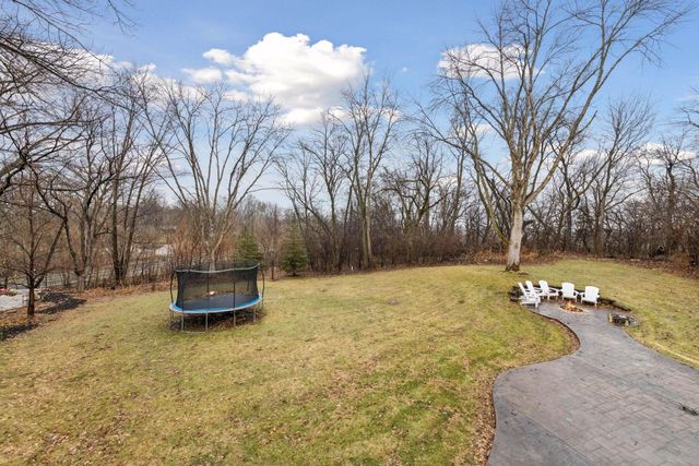 16571 Reeder Ridge, Eden Prairie, MN 55347