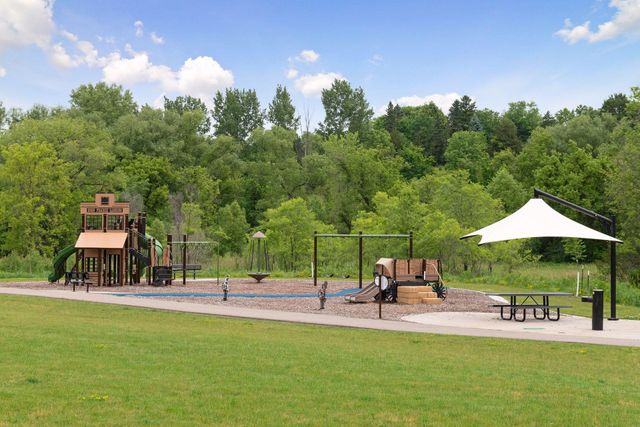 16571 Reeder Ridge, Eden Prairie, MN 55347