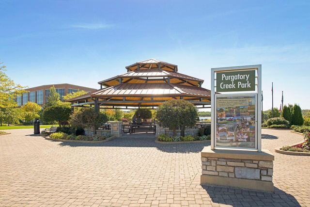 16571 Reeder Ridge, Eden Prairie, MN 55347