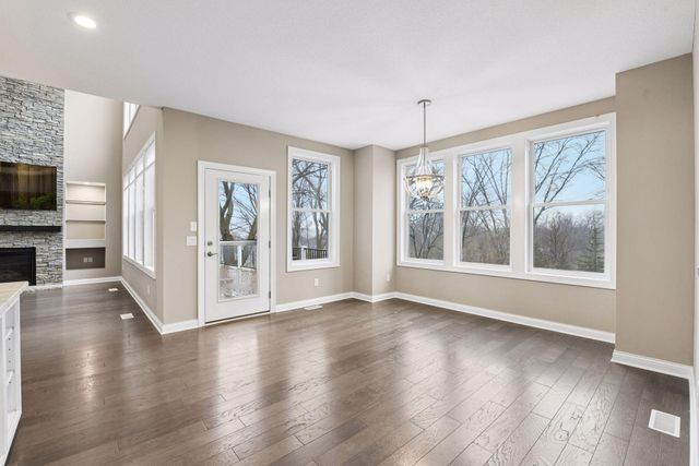 16571 Reeder Ridge, Eden Prairie, MN 55347