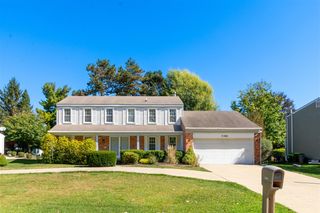 21860 Clover Lane, Novi, MI 48375