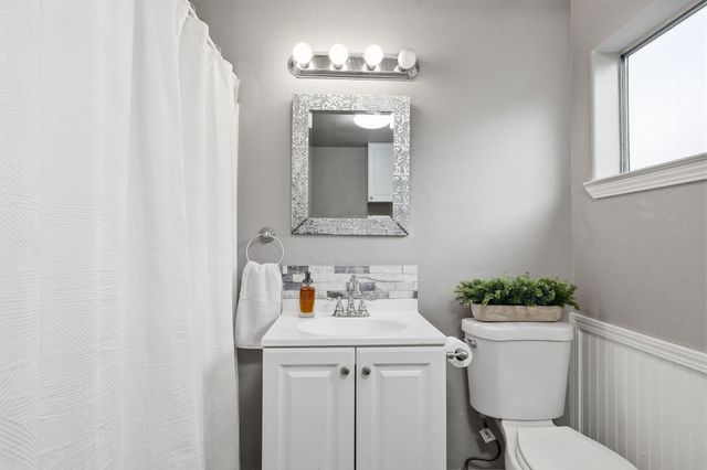 3857 Red Bluff Street, Shasta Lake, CA 96019