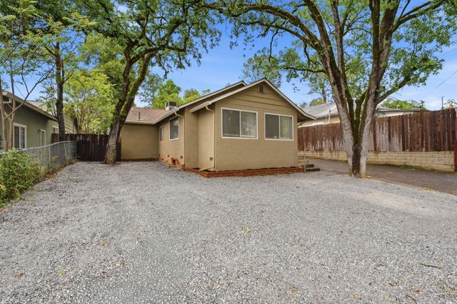 3857 Red Bluff Street, Shasta Lake, CA 96019