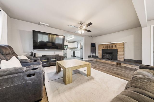 3857 Red Bluff Street, Shasta Lake, CA 96019