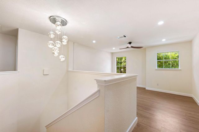1511 Gardena Canyon DR, Pflugerville, TX 78660
