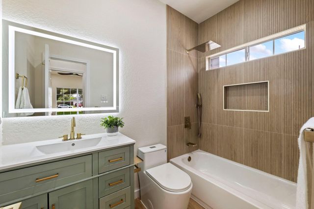 1511 Gardena Canyon DR, Pflugerville, TX 78660