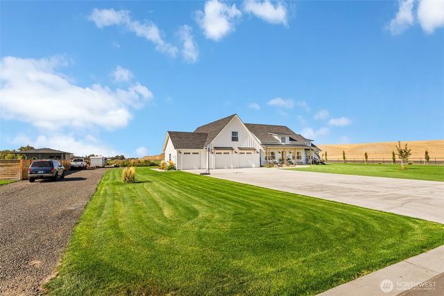 28 Lilac Court, Walla Walla, WA 99362