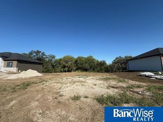 9144 Marbella Drive, Lincoln, NE 68520