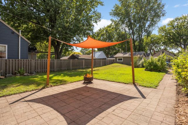 5212 45th Avenue S, Minneapolis, MN 55417