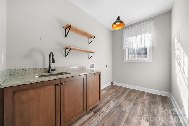 2586 Lee Lawing Road, Lincolnton, NC 28092