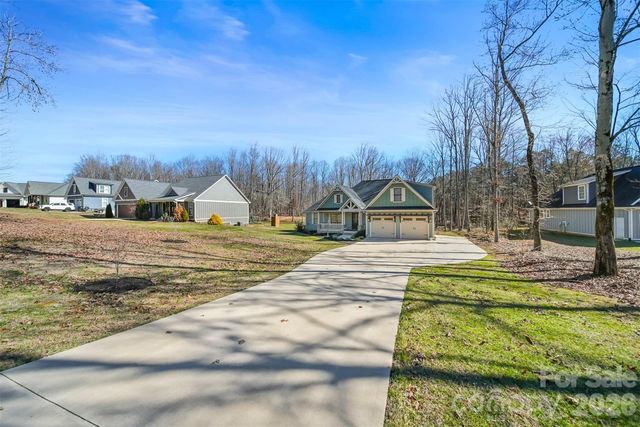 2586 Lee Lawing Road, Lincolnton, NC 28092