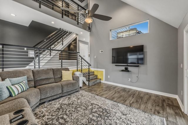 121 Panther, Onalaska, TX 77360