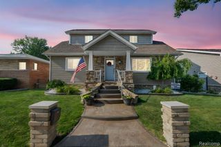 41 Gibbs Street, Mount Clemens, MI 48043