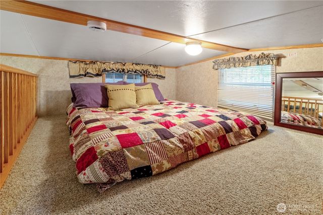 112 2 Pioneer Circle, Deming, WA 98244