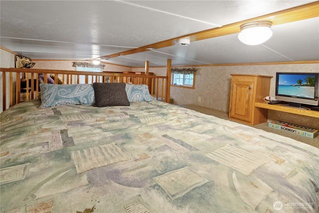 112 2 Pioneer Circle, Deming, WA 98244