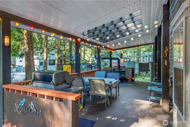 112 2 Pioneer Circle, Deming, WA 98244