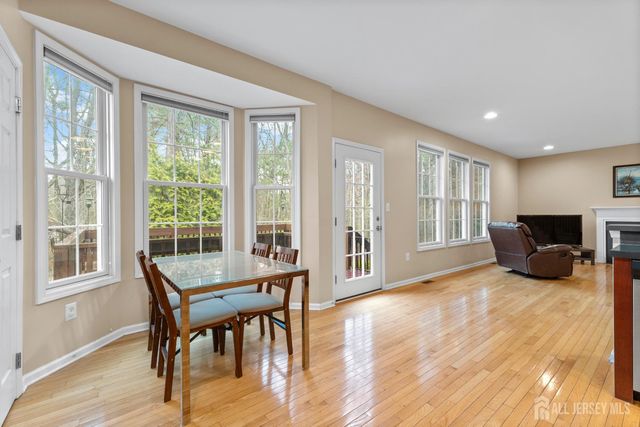 28 Walden Court, Old Bridge, NJ 08857