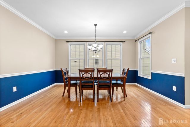 28 Walden Court, Old Bridge, NJ 08857