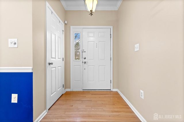 28 Walden Court, Old Bridge, NJ 08857