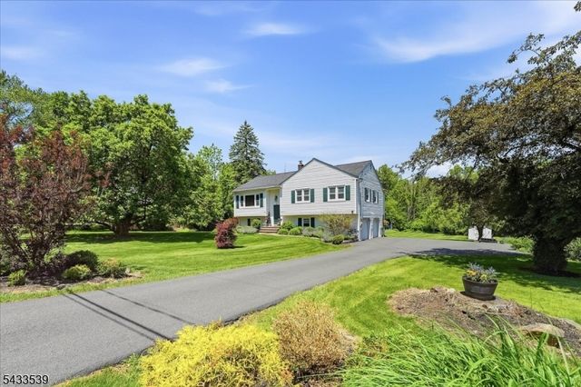 15 Mile Dr, Chester Twp., NJ 07930