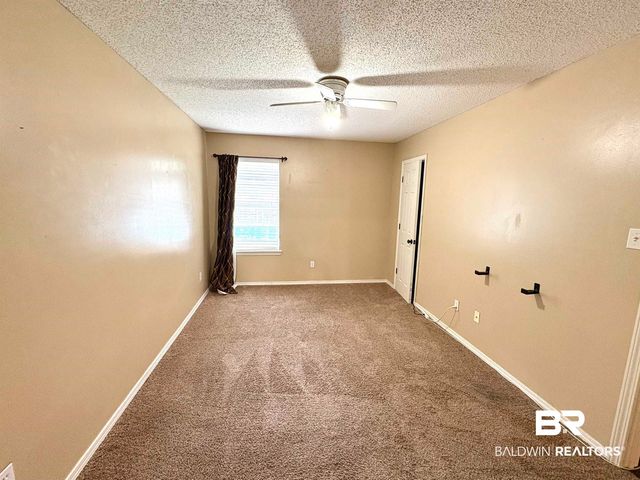 7201 N Ashmoor Drive, Mobile, AL 36695