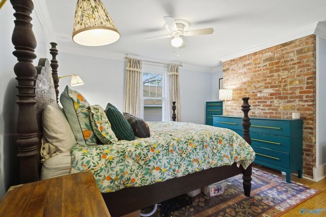 1217 Mccullough Avenue NE, Huntsville, AL 35801