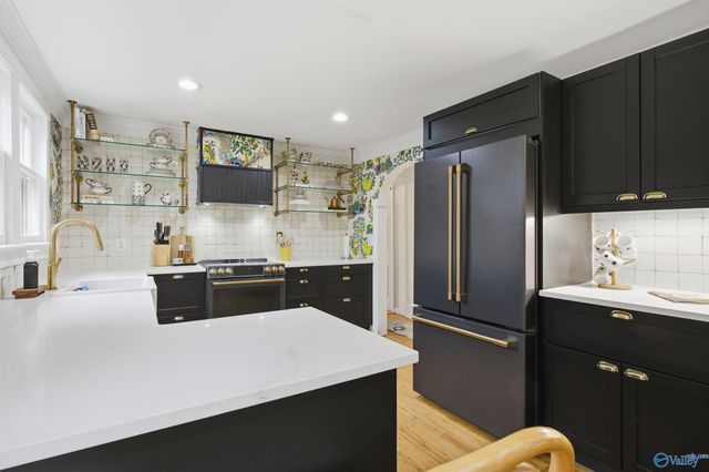 1217 Mccullough Avenue NE, Huntsville, AL 35801