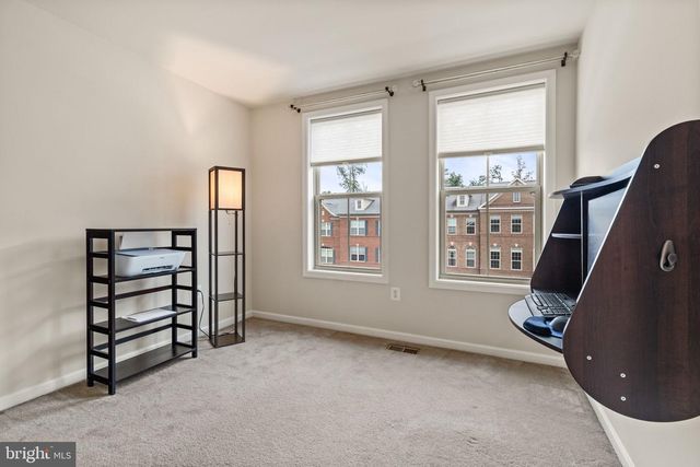 6654 BARTRAMS FOREST LN, Haymarket, VA 20169