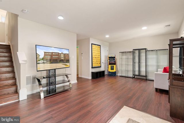 6654 BARTRAMS FOREST LN, Haymarket, VA 20169