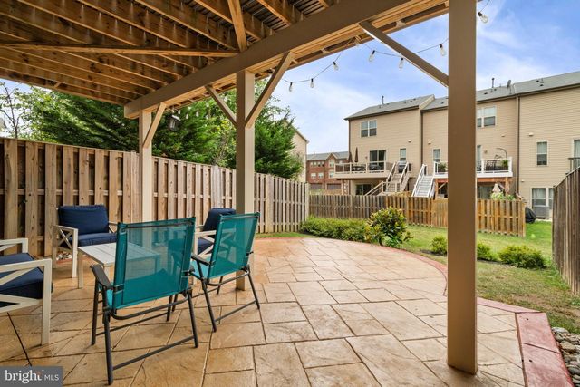 6654 BARTRAMS FOREST LN, Haymarket, VA 20169