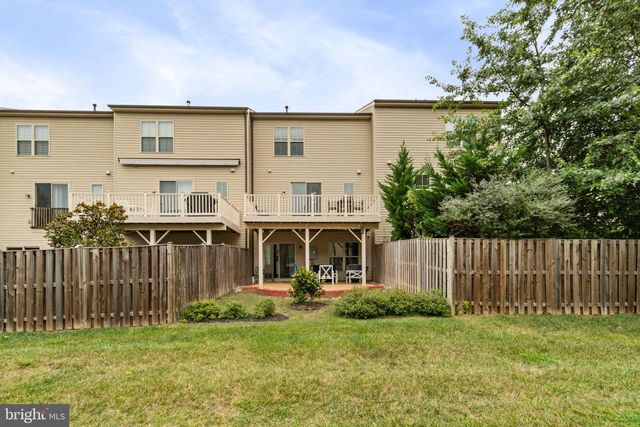 6654 BARTRAMS FOREST LN, Haymarket, VA 20169