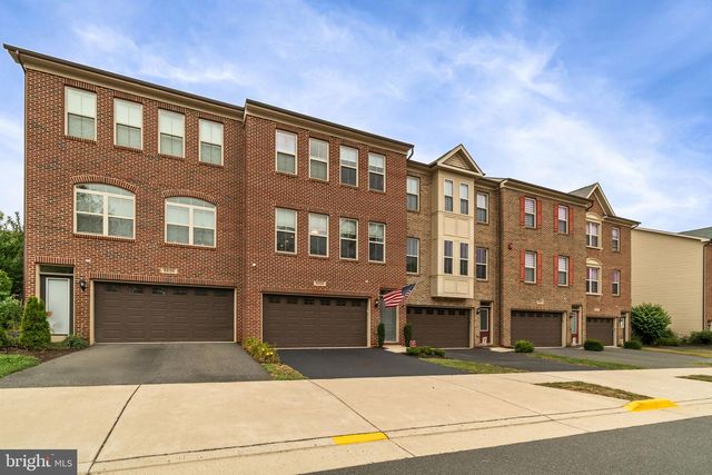 6654 BARTRAMS FOREST LN, Haymarket, VA 20169