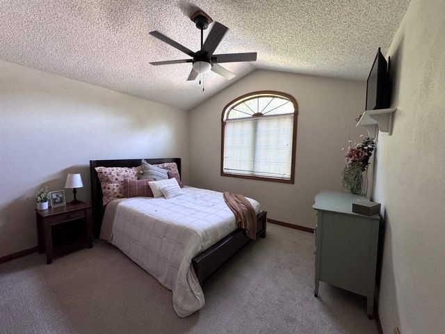 W2311 VALLEYWOOD LANE, Appleton, WI 54915